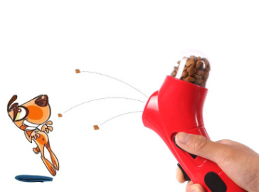 Interactive Catapult Feeder - A Hilarious Dog Toy